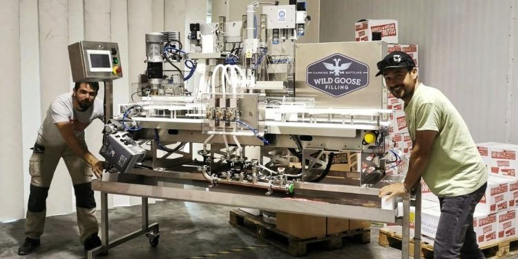 Cerveza SanFrutos potencia su proyecto con una nueva enlatadora Wild Goose Filling