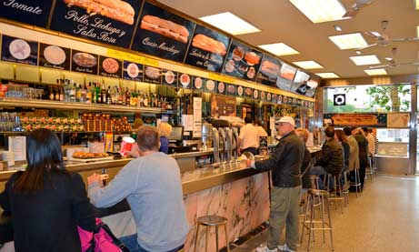 La hostelería, contra las nuevas restricciones: «son contradictorias con los datos de Sanidad»