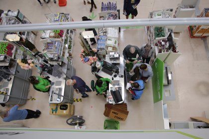 Las ventas en las grandes superficies y cadenas de alimentación de Euskadi suben un 5,5% interanual en septiembre