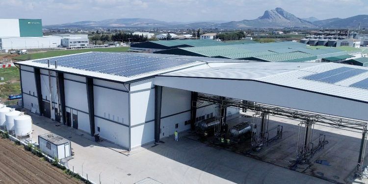 La central láctea de Dcoop logra la certificación necesaria para poder exportar