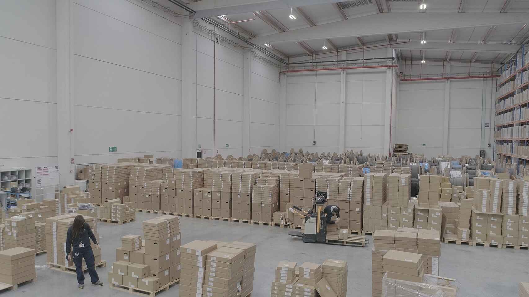 AliExpress potencia su logística con tres almacenes cerca de Madrid para entregas en tres días