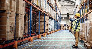 El stock de mercancías en el comercio se redujo un 2,9% en el tercer trimestre