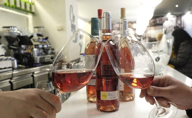 La Asociación Española de Periodistas y Escritores del Vino sale en defensa del sector y del consumo responsable