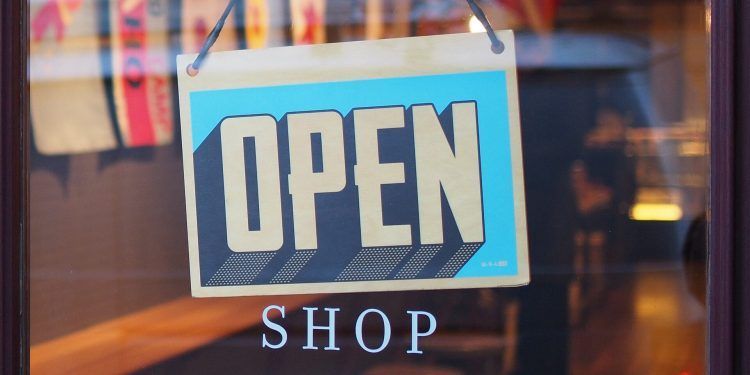 El Gobierno aprueba nuevas ayudas para el comercio