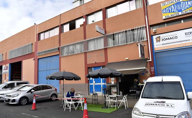 Unas 300 cafeterías solicitan en un día permiso para poner terrazas en la calle