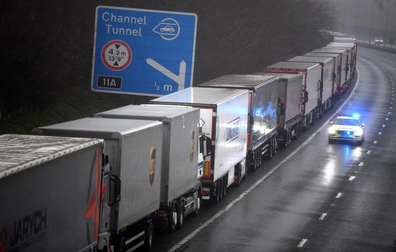 Los transportistas españoles de alimentos, sin problemas en el arranque del brexit
