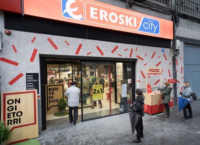 El fondo Blackbrook elige el suelo de 22 supermercados Eroski para entrar en España