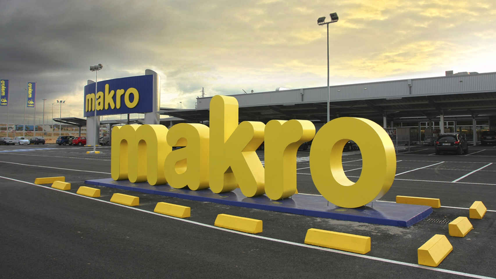 Makro, castigada por los cierres a la hostelería, aplicará un nuevo ERTE en 16 tiendas
