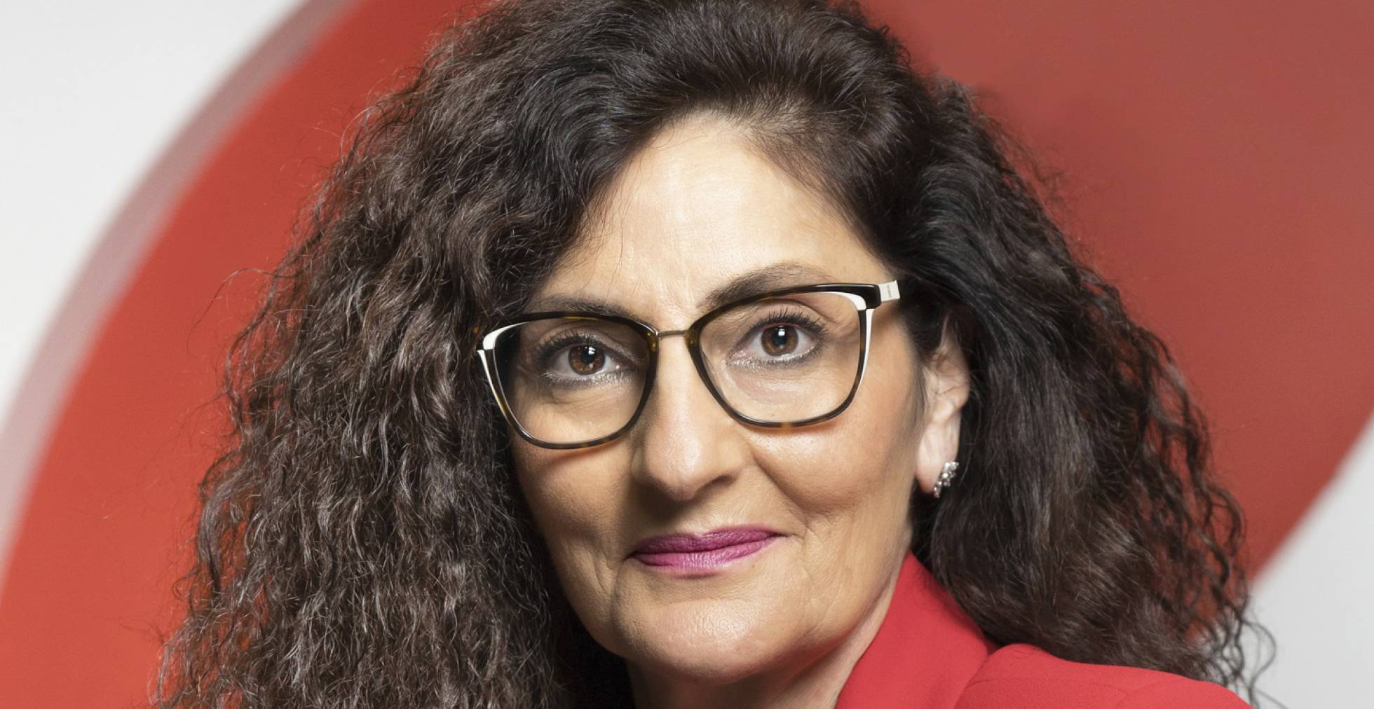 Eroski nombra a Rosa Carabel directora general del grupo