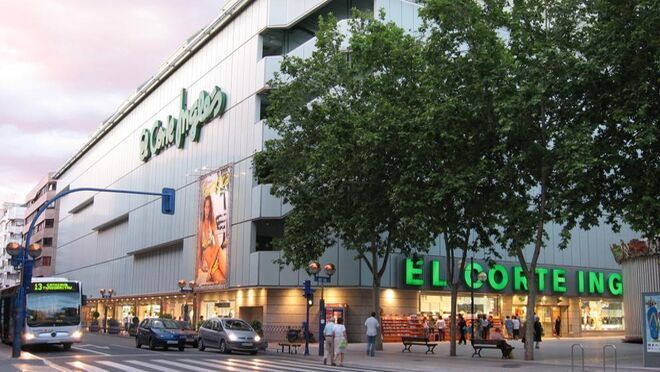 Nuevo convenio colectivo en grandes almacenes: congelación salarial y más trabajo en festivos