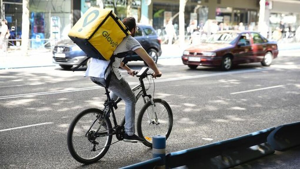 Los ‘riders’ quieren ser autónomos: «Te puedes sacar hasta 3.000 euros»