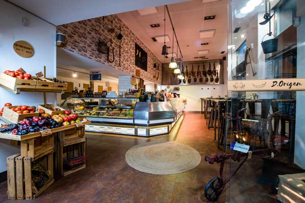 Restaurante, cafetería, tienda gourmet… el concepto «todo en uno» de D.Origen