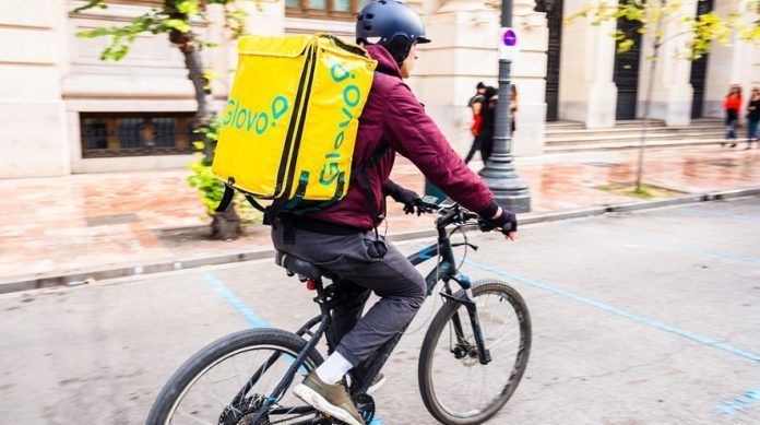 La estrategia oculta de Glovo y Deliveroo: pretenden dominar el e-commerce