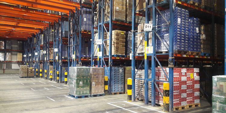 El stock de mercancías en el comercio se redujo un 1,4% en 2020