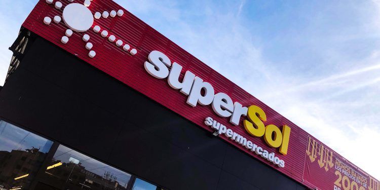 Carrefour completa la adquisición de Supersol