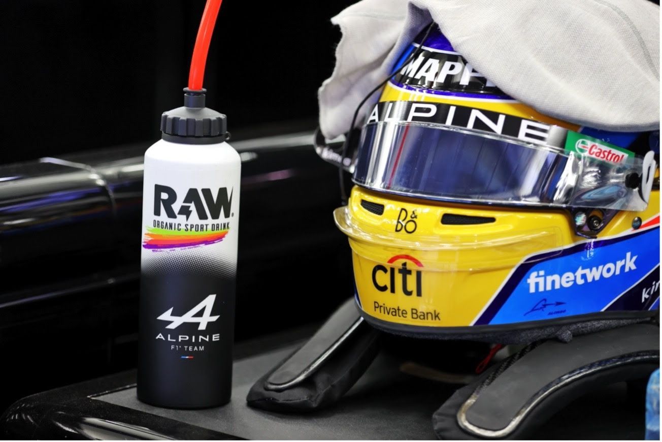 El equipo Alpine F1 y RAW se asocian para superar los límites del rendimiento en la Fórmula 1