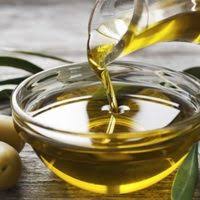 Selección Semanal 3 de Abril -ACEITE: La UE estima que la producción de aceite de oliva para la presente campaña podría alcanzar 2,1 millones de toneladas