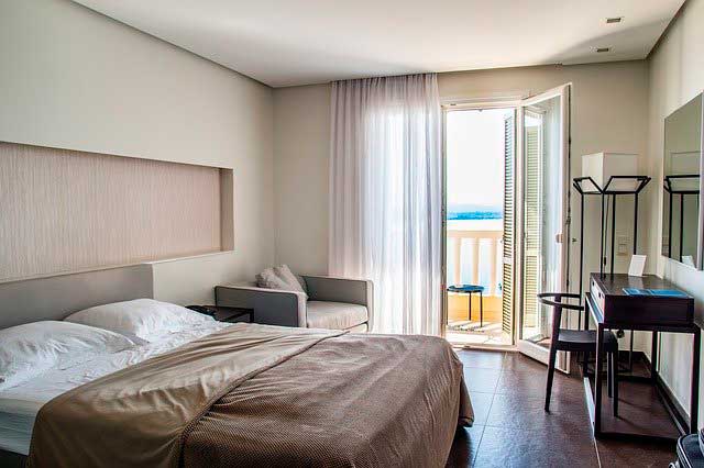 Los hoteles españoles perdieron en 2020 el 75% de su facturación