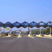 El Gobierno planea extender el peaje a todas las carreteras tanto estatales como regionales