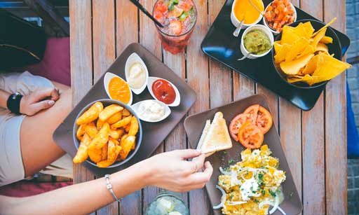 El consumo en el local impulsa la restauración en marzo y abril