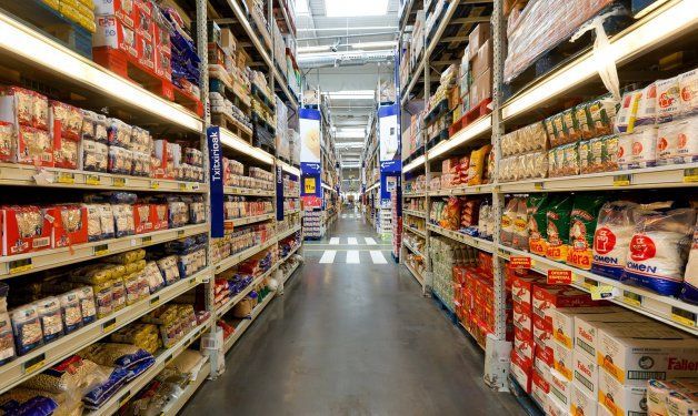 Supermercados mayoristas alertan del impacto en ventas de la falta de turistas