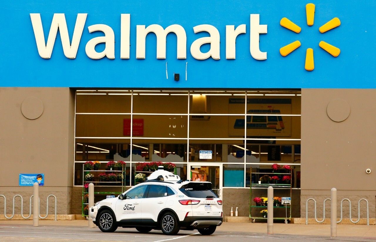 Walmart y Ford te llevarán el super a casa… en autos eléctricos y autónomos