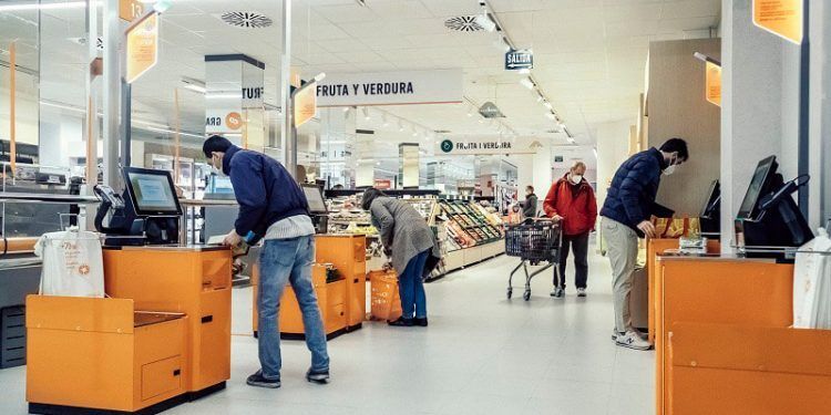 Consum instala cajas autocobro en sus supermercados