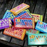 Llega a España Tony’s Chocolonely, el chocolate que busca crear una industria del cacao más justa