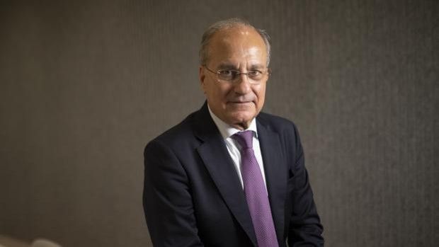 Luis Calabozo (Fenil): «Hay que ilegalizar la venta a pérdidas al consumidor»