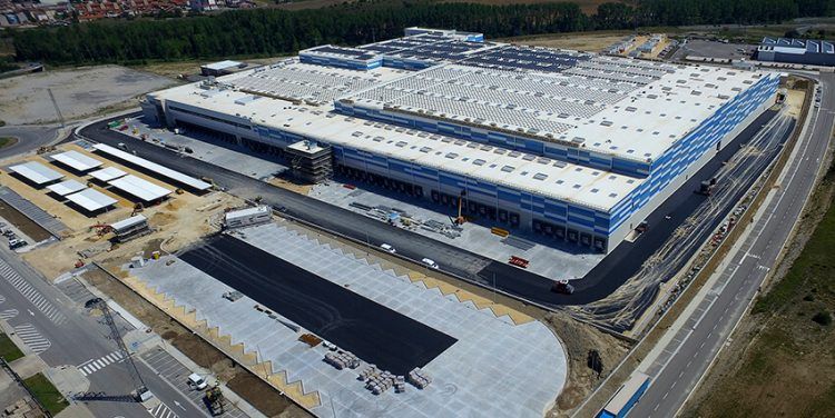 El sector logístico crecerá un 7% durante Black Friday y Navidad.
