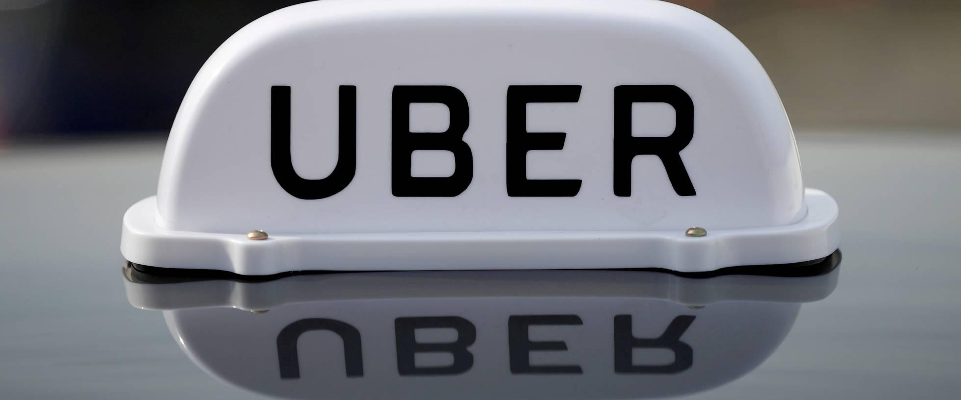 Europa acelera la norma que regulará a los trabajadores de Uber, Cabify o Deliveroo