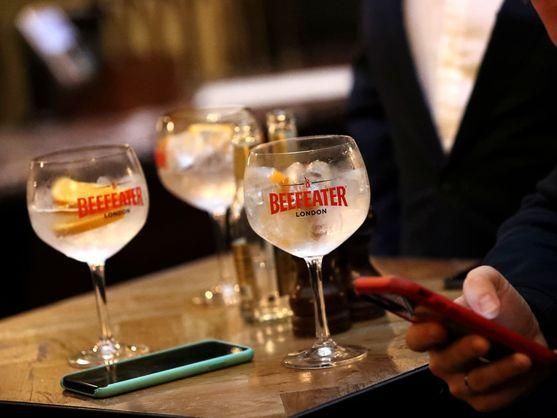 Más gin y menos cañas: las bebidas espirituosas ganan la partida a la cerveza en la pandemia