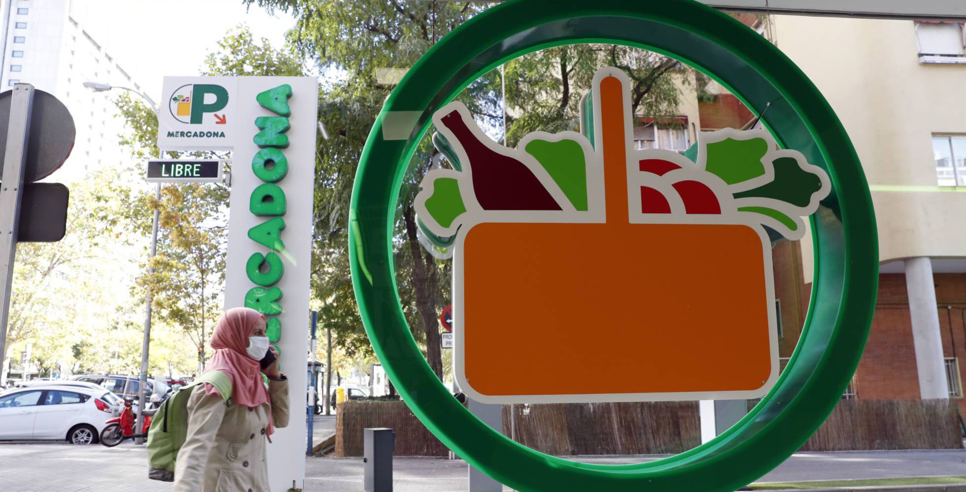 Mercadona resiste entre los 40 mayores «retailers» del mundo pese a la pandemia