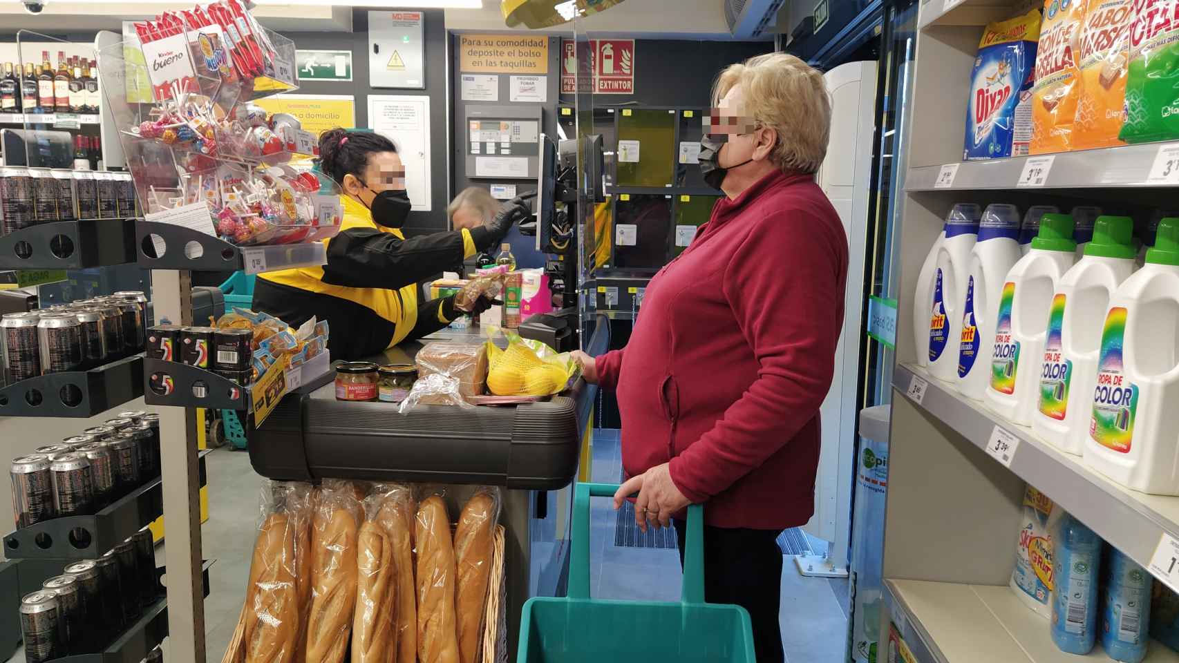 Compramos en Basic, el nuevo súper de barrio que compite con Dia y donde todo te lo sirves tú