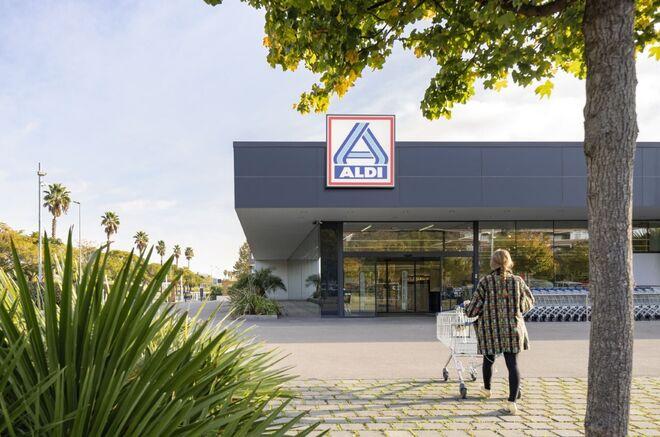 Aldi, la cadena que más crece en superficie comercial en España￼