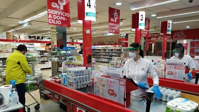 La hiperregulación y los nuevos impuestos asfixian al retail￼