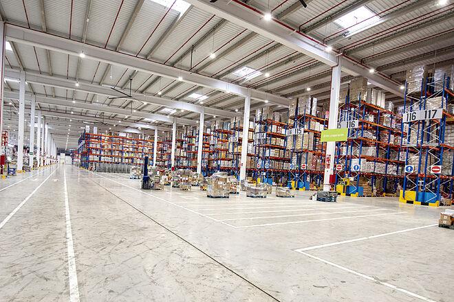 Mercadona, Carrefour, Lidl y Dia disparan su red logística por la apertura de tiendas y el online
