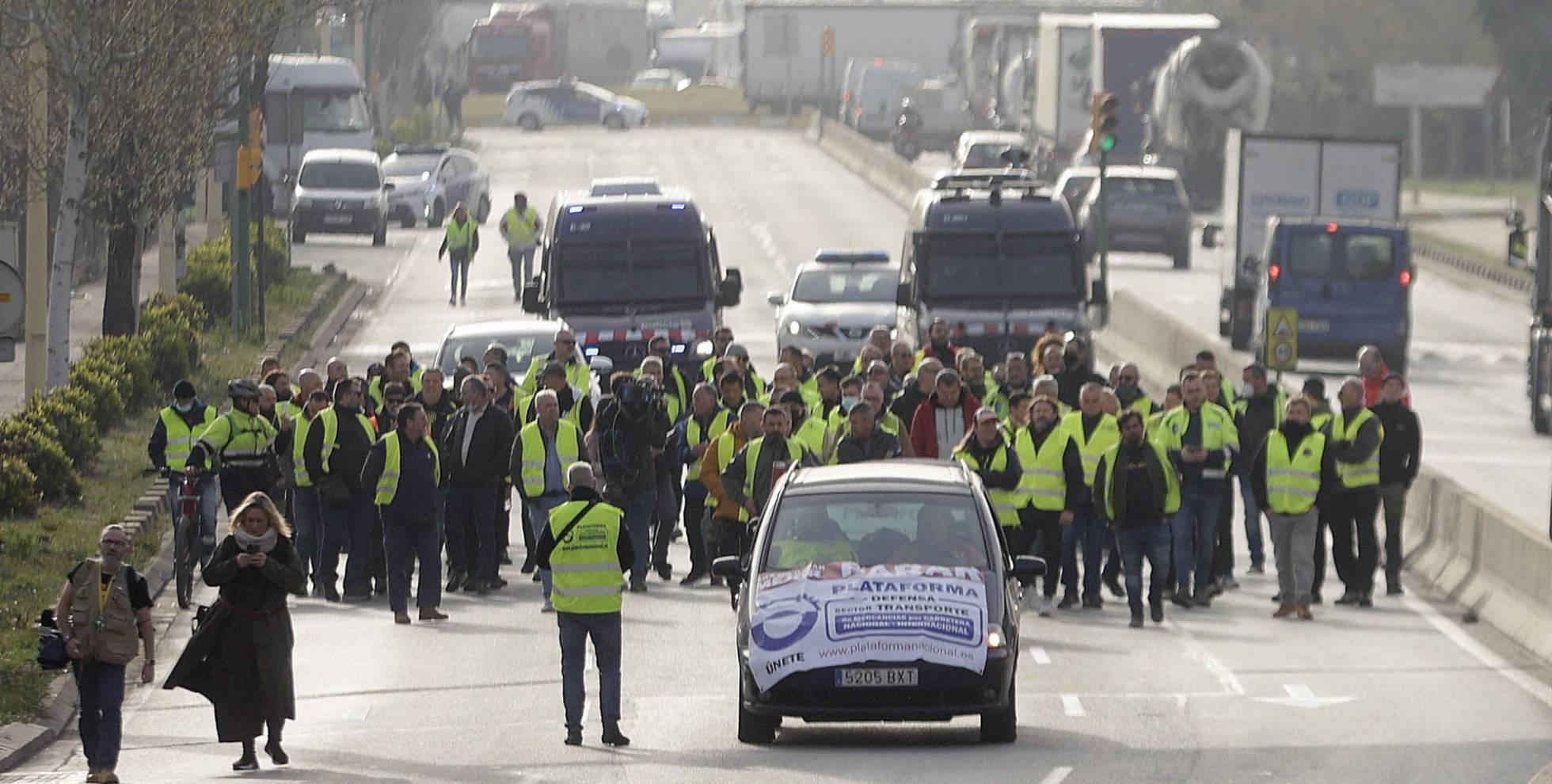 El transporte de carga recupera el 95% de su tráfico ante la batería de ayudas
