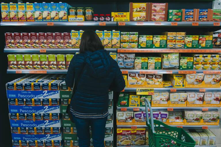 El supermercado, la nueva joya del «retail» que lidera y seguirá acaparando la inversión