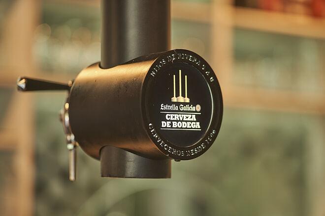 Estrella Galicia lleva la ecoeficiencia a la hostelería con el Sello de Cervecerías Circulares de Bodega