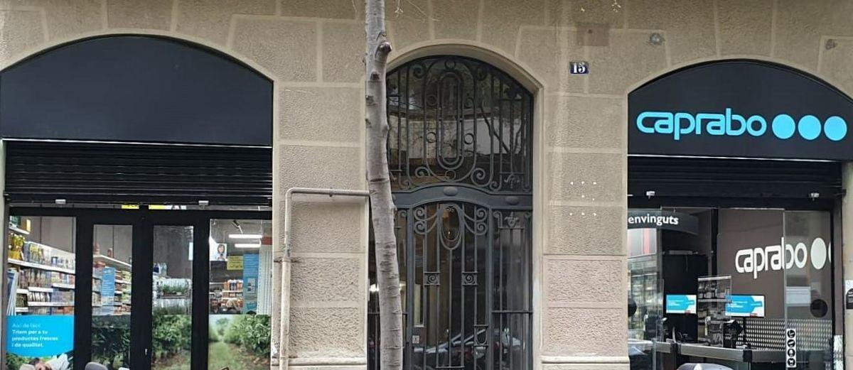 Caprabo vuelve a apostar por el pequeño supermercado de proximidad