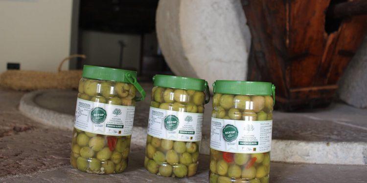 Dcoop firma nuevos acuerdos para ampliar la presencia de sus aceitunas en el mercado nacional￼
