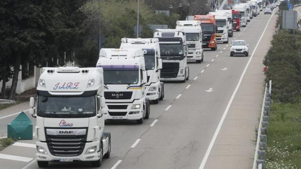 El sector del transporte se inspira en la ley de la cadena alimentaria para poner orden