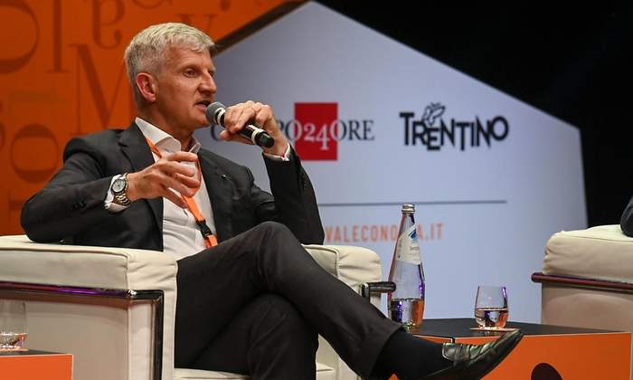 Andrea Illy (Illycaffè): «Si producimos más con precios más altos, mejorará la vida de los recolectores»