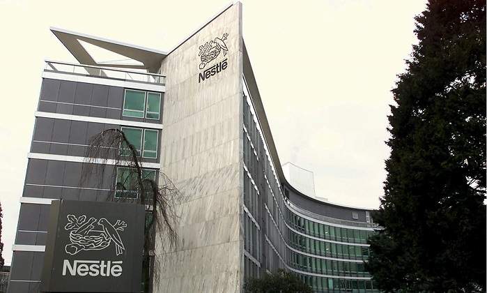 Nestlé gana un 13% menos en España por la subida de costes