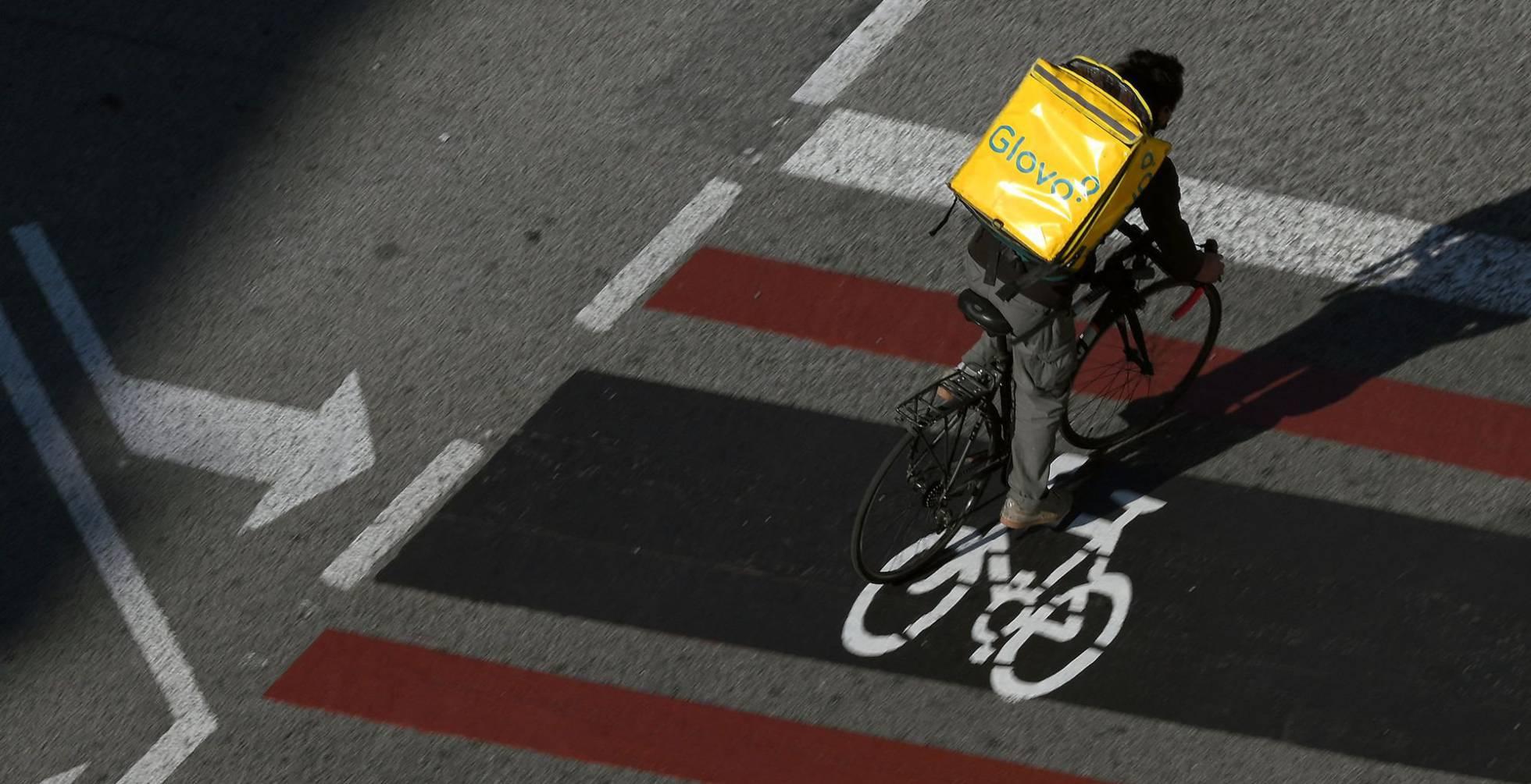 Bruselas inspecciona por sorpresa a Delivery Hero y Glovo en una investigación antimonopolio