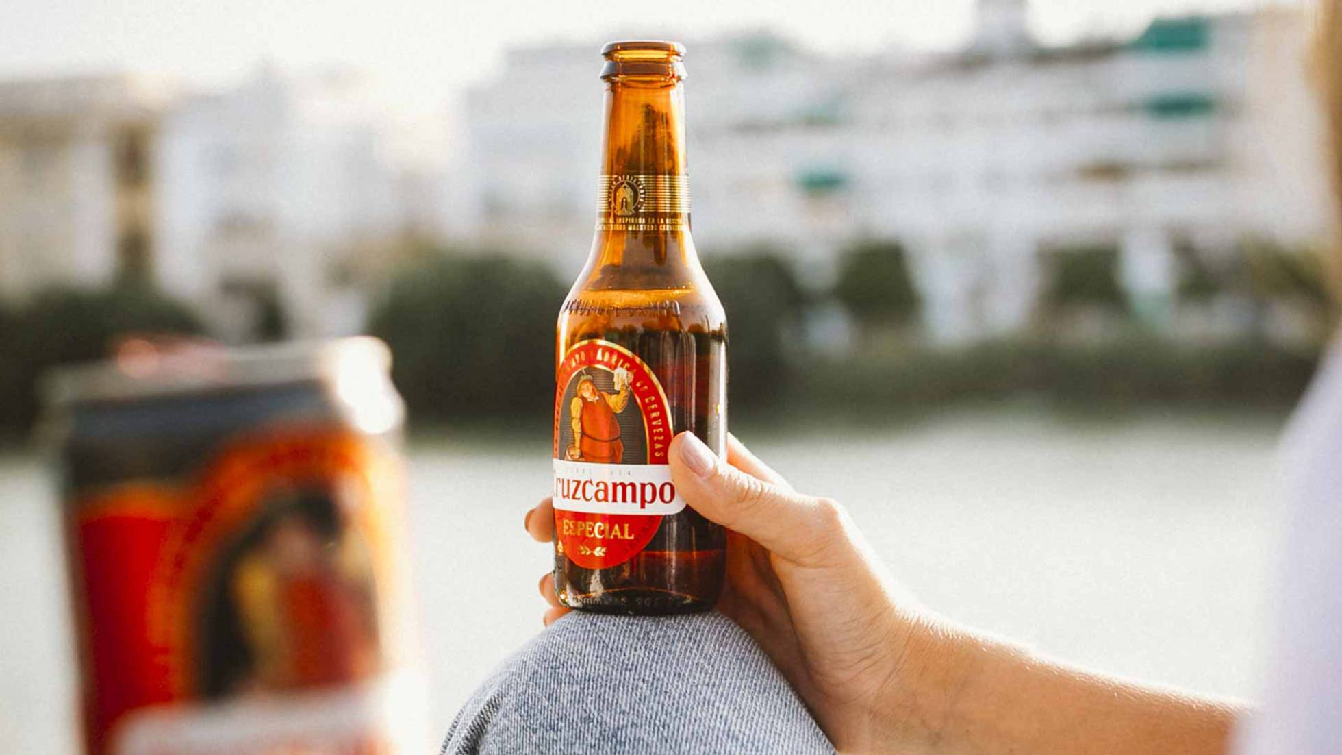 Cruzcampo es la única cerveza española que aumenta su valor