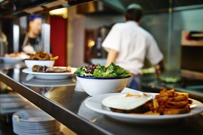 El menú del día de los restaurantes sube de precio hasta los 12,8 euros de media￼