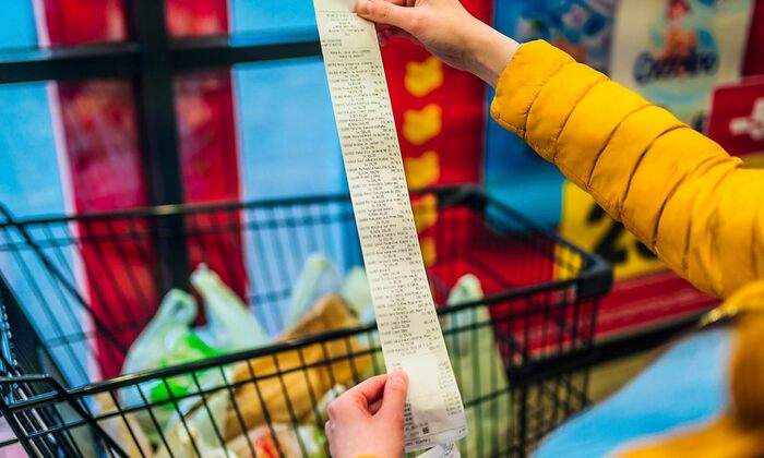 Otra cadena de supermercados, tras los pasos de Carrefour: su cesta «barata» tiene 137 productos
