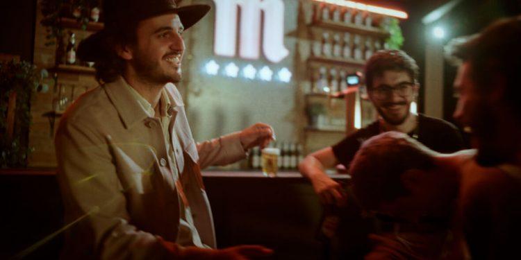 La última e innovadora campaña de Mahou Cinco Estrellas￼